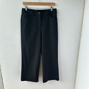 Lululemon excellent used condition black wide leg trouser